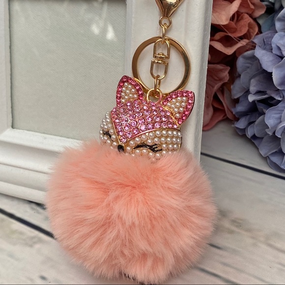 Crystal & Pearl Fox Pale Pink Pom Pom Keychain - Picture 6 of 16